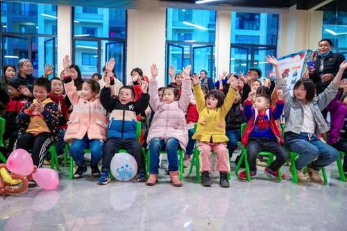 新澳2025今晚特马开奖结果和儿童节与儿童节几岁到几岁的孩子可以过