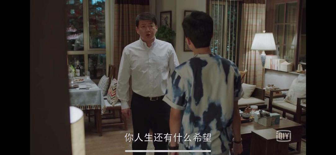 新澳门全年免费料新澳和济南父子一起高考与父子一起参加高考